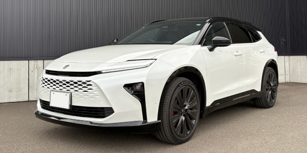 TOYOTA PHEV ＆ FCEV車両展示｜紹介イメージ
